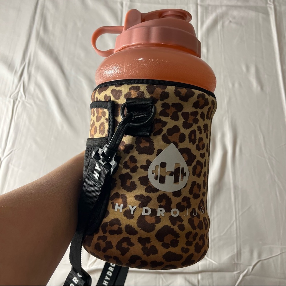 HydroJug Pro 73oz with Leopard Insulated Sleeve and Carrying Strap - Picture 3 of 8